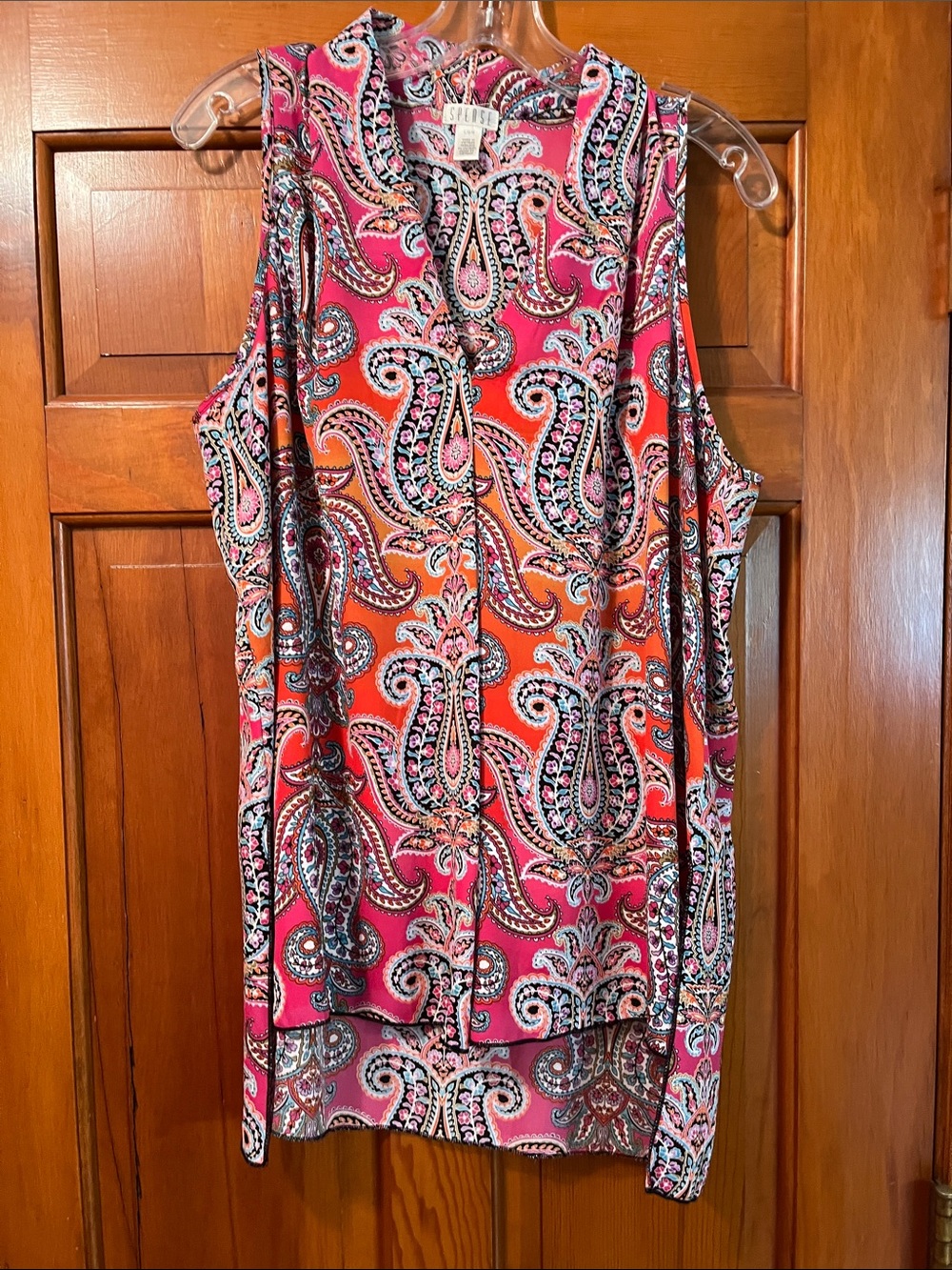 Spense Paisley V-Neck Sleeveless Camisole in Pink and Orange